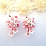 桜とつぼみのブーケピアス・イヤリング