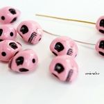 29個　ピンク　スカル　アクリルビーズ　ドクロ