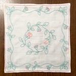 《SALE》刺し子の花ふきん✳︎バラ✳︎cky