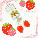 いちごのイヤリング