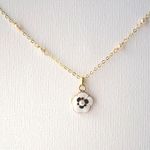 **ｃ様ご依頼品**ビオラのネックレス