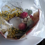 新作！ドライフラワーミモザのミニリース