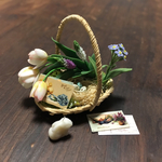 "Easter Greetings" ミニチュア バスケットアレンジ  【Ａ】