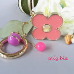 saly☆かわいいー！お花のきせかえキーホルダー