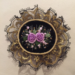 刺繍ブローチ