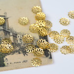 ビーズキャップ　100個*菊座金*フラワー*パーツ*素材*金具 