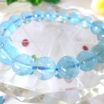 ☆富☆豊穣☆恋愛☆出逢い☆結婚☆チャンスを引き寄せる☆人生のサポートストーン☆　☆高品質ＡＡＡ☆ブルートパーズ☆　　☆１０．６～１０．９ｍｍ☆　☆４２ｇ☆