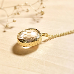 クリスタルGlassネックレス【無垢な心】 白
