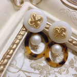 ヴィンテージ大ぶりボタンピアス