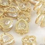 再販♡《10個入り》ハートのジルコニア付き チャーム