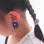 サテンリボンとビジューのキッズイヤリング 子供 アクセサリー