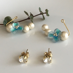 花ピアス/ターコイズブルー♡バックチャーム