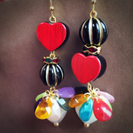   【no.141】カラフルハートのロングピアス（RED）
