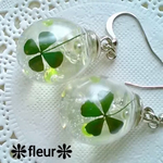 ❇四つ葉のクローバー🍀ガラスドームピアス❇
