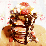 濃厚チョコとナッツの山積みパンケーキ＊スマホスタンド