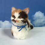 羊毛フェルト 三毛猫  香箱座り