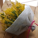 ミモザの花束　置くタイプ
