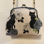 大きながま口バッグ 黒猫&薔薇 モノトーン