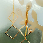 シンプルスクエアピアス