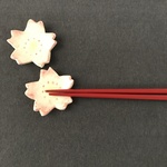 さくらヒラヒラ☆箸置き  (2枚セット)