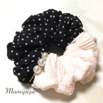 【再販】【new】黒白ドット×ピンクニットシュシュ