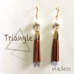 トライアングルタッセルピアス ◇ブラウン◇