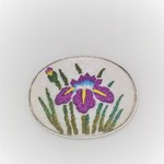 カキツバタ（アヤメ科）の刺繍の帯留めNo2