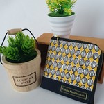 花の種がコロコロＬ型財布