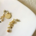 秋冬新作！満月と星の欠片ピアス