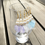 花びらパールの夏色ピアス