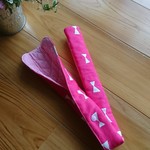 再販☆超ロング水筒肩ひもカバー／リバーシブル【リボン／チェック】ピンク