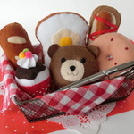 [名入れ][再販2]今日からわたしもパン屋さん！カップケーキVer.フェルトでおままごと
