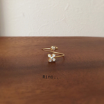 春＊小花一粒＊crystal ＊フリーサイズ リング