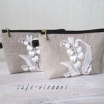 幸せのスズランポーチ*刺繍レース*アップリケ*ポケット付*パスポートサイズ