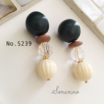 No.S239 おしゃれ✩︎⡱グリーンカボション ピアス