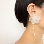 イヤリング　flower　wave　＜片耳用＞