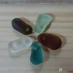 穴あき　天然シーグラス　２１