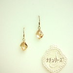 【再販】綺麗なスワロフスキーピアス