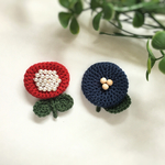  お花ブローチ☆2個入り☆レッドXネイビー