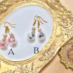 ドライフラワーのガラスドームピアス