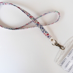 LIBERTY　 ネックストラップ　フィービー