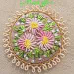 刺繍ブローチ