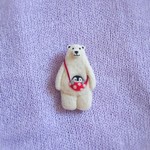 シロクマとペンギンのブローチ