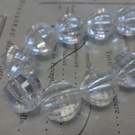 アクリルビーズ　(クリア）カット　16ｍｍ　No6