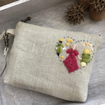 メルヘン カエルの王子様 刺繍ポーチ