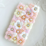 d022370様オーダー品♡お花のスマホケース