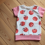 【100】りんごちゃんTシャツ
