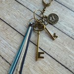 【本革タッセル付き】Key＆clockキーホルダー(ネイビーブルー）