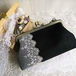 アンティークチュールレース&黒リネンがま口バッグ