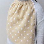 再販☆タオルエプロン　ベージュ地ドット柄